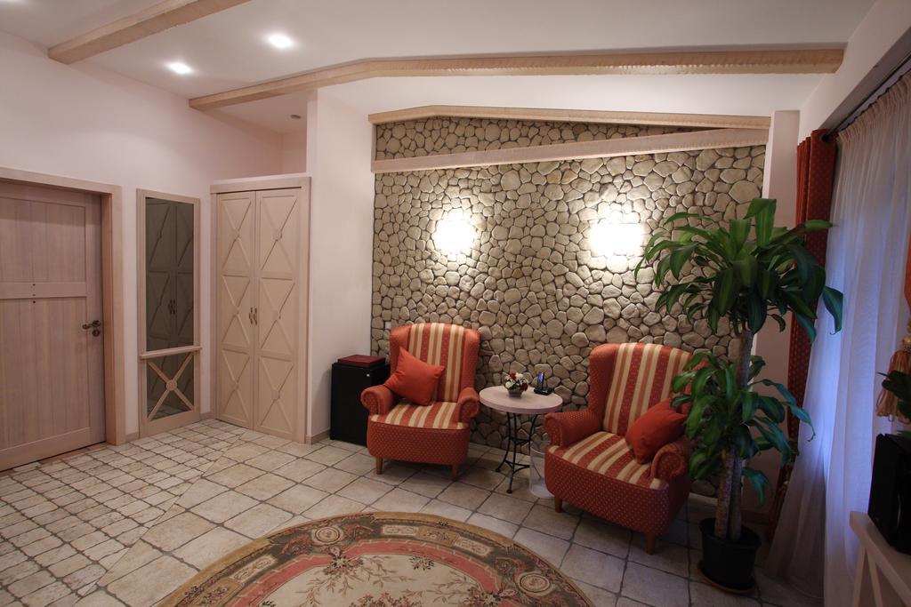 Park-Hotel Butenko Stable Protsev Bagian luar foto